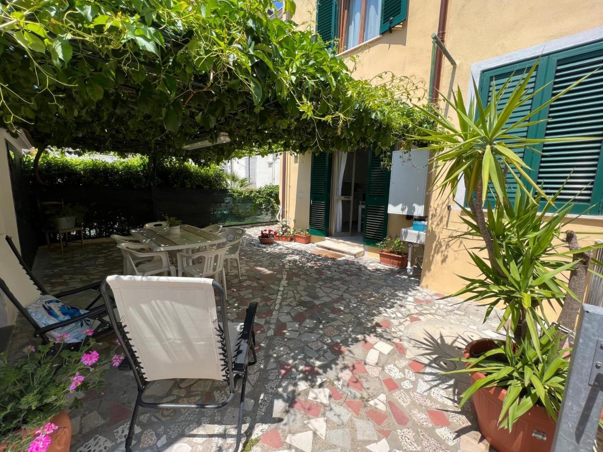 Casa Vanni Vada Luaran gambar