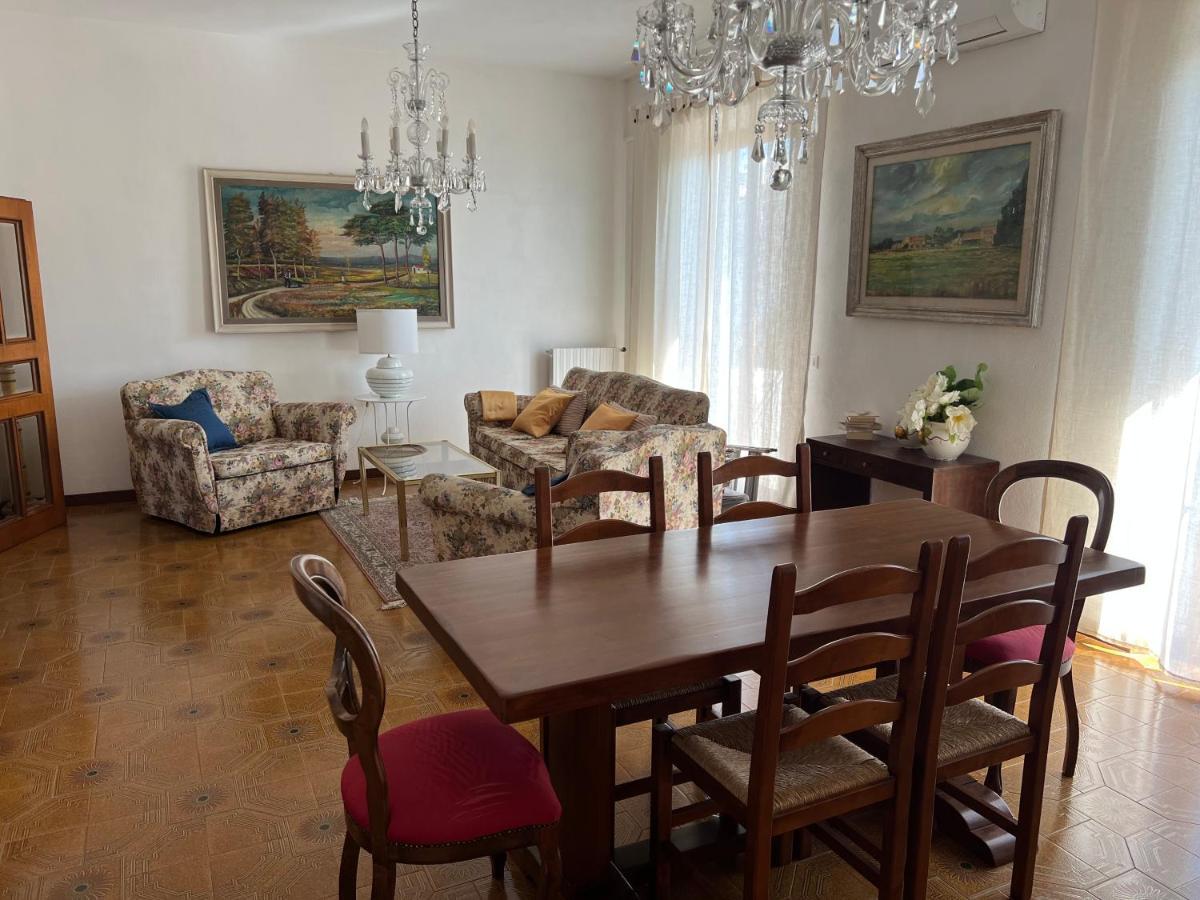 Casa Vanni Vada Luaran gambar